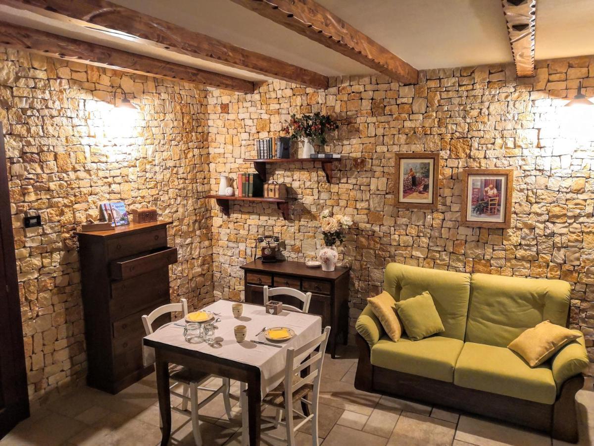 Borgo Luna Bed & Breakfast *